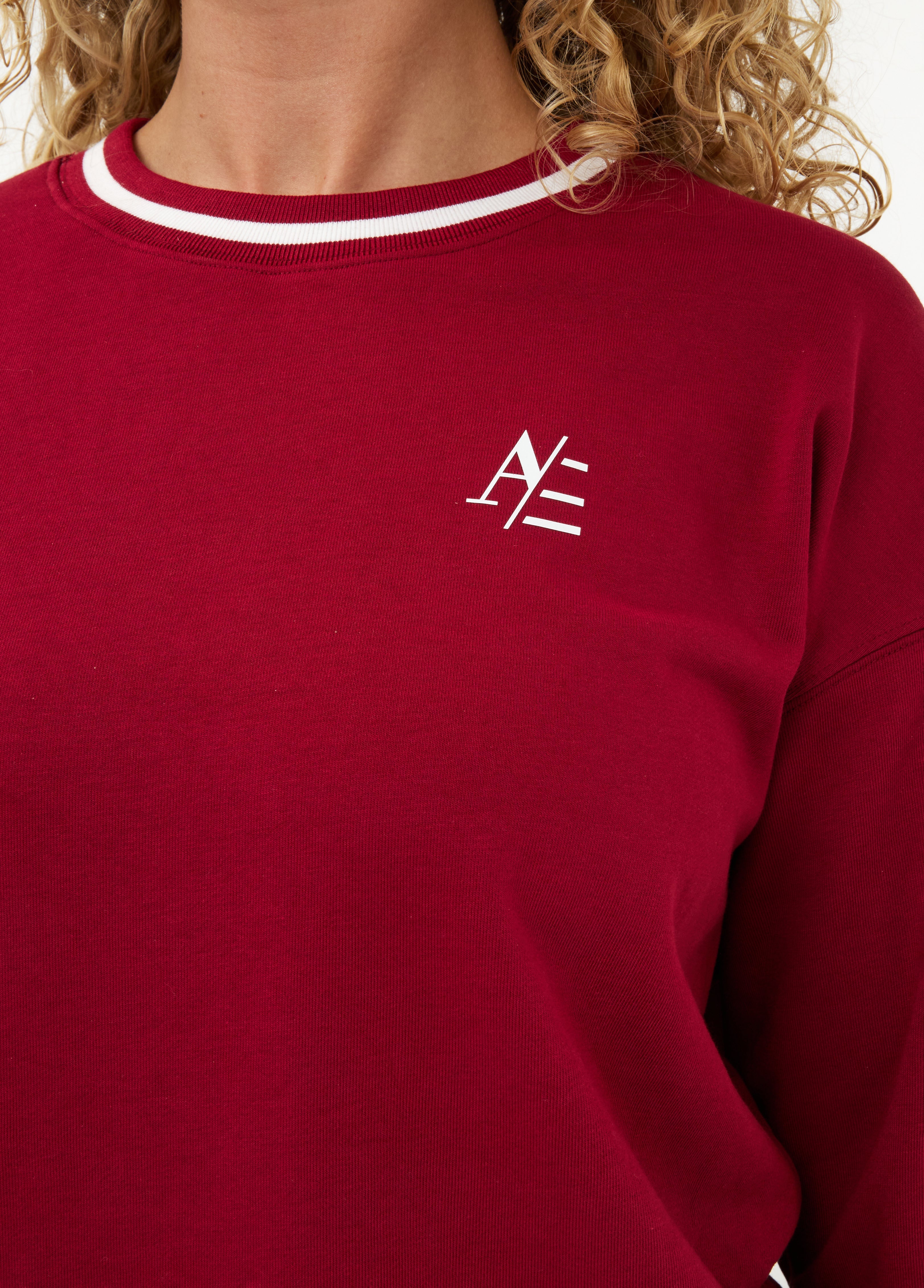 Ares Crewneck Top Wine Red